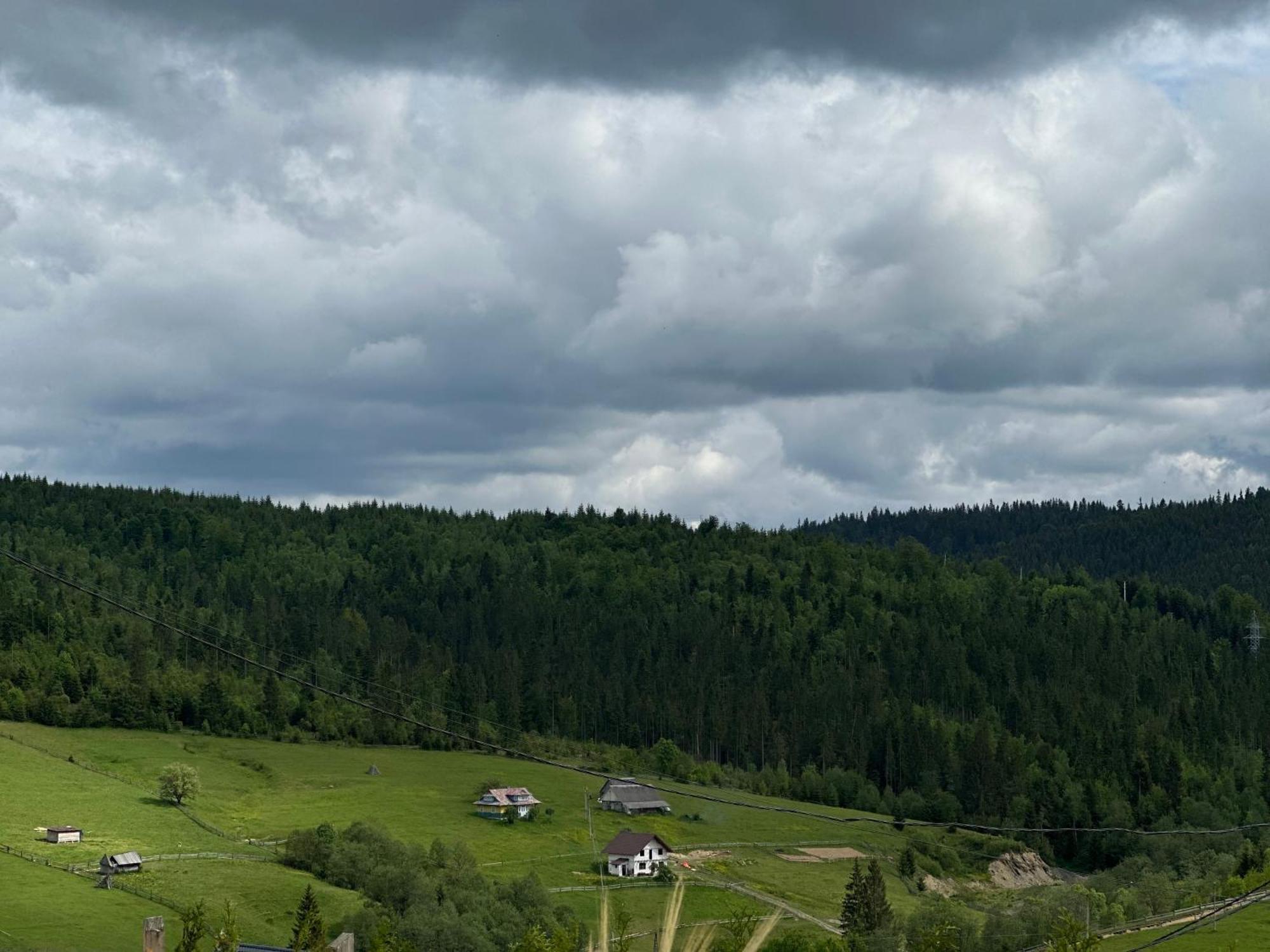 Шепіт Лісу Bukovel Exterior foto